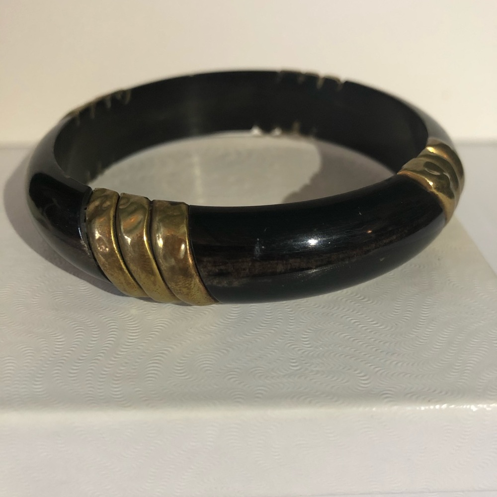 Dark Wood & Hammered Gold Tone Bangle
